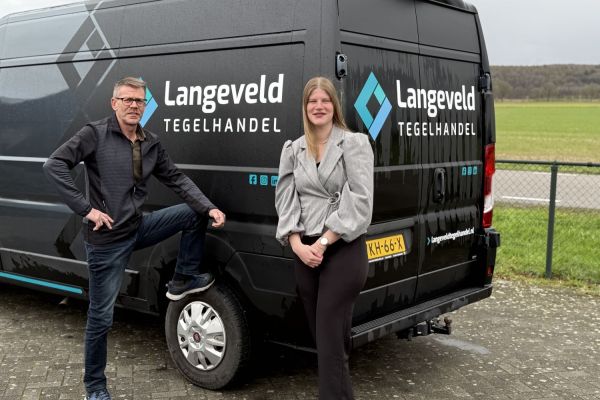 Vakmanschap van vader op dochter