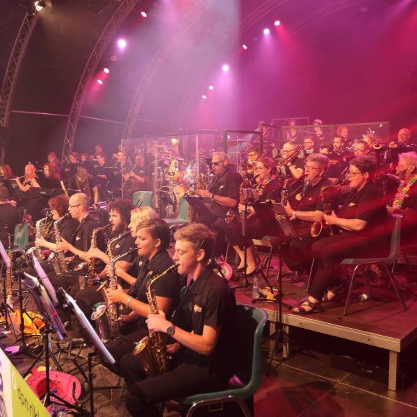 Vierdaagse Orkest steekt muzikaal hart onder de riem