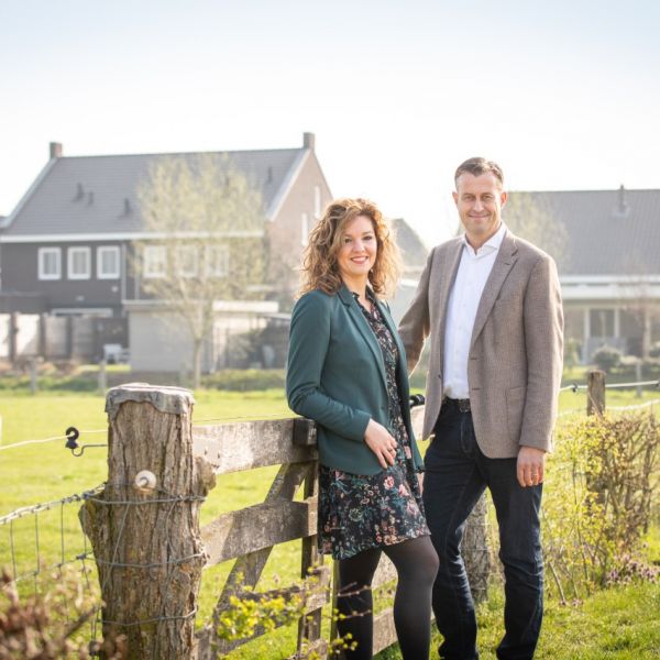 Nieuwe makelaars in jouw omgeving: DorpsWonen