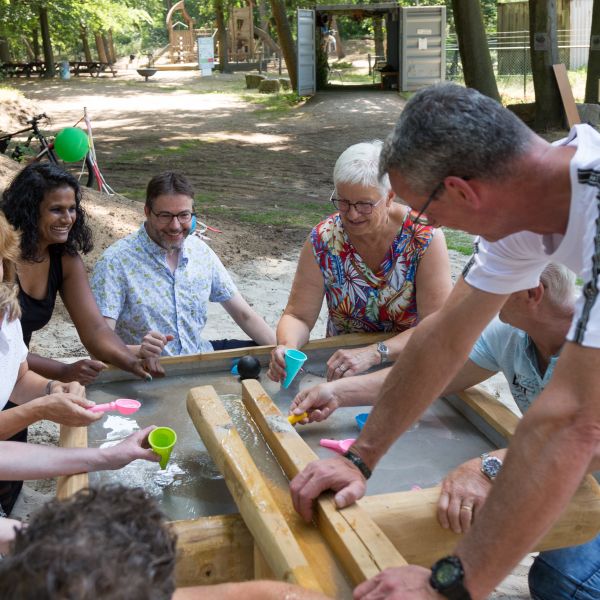 Speeltuin Gewoon Buiten bestaat deze zomer 5 jaar