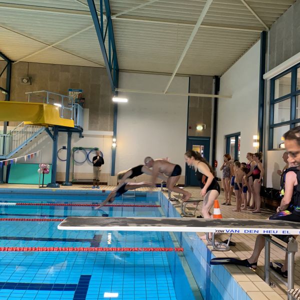 Honderden op de bres voor zwembad Pica Mare
