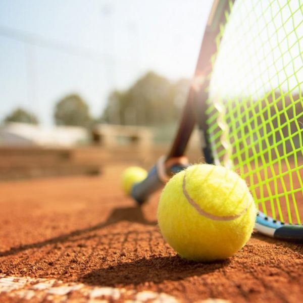 Tennisliefhebbers opgelet!