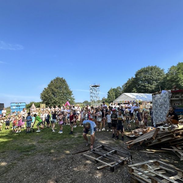 45 jaar zomers plezier in Mook