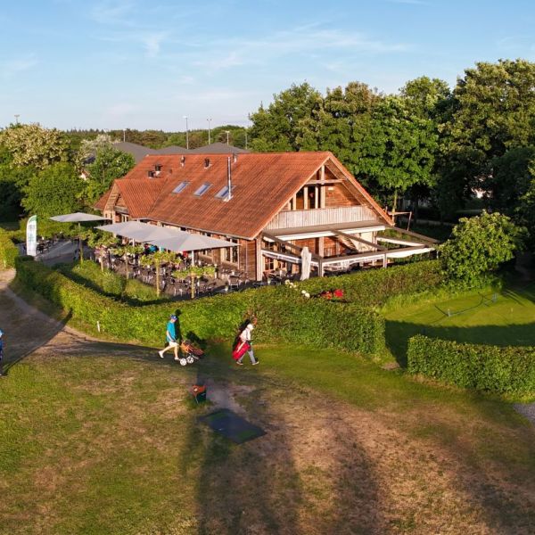 Zomers genieten bij Pitch & Putt Golf Molenhoek