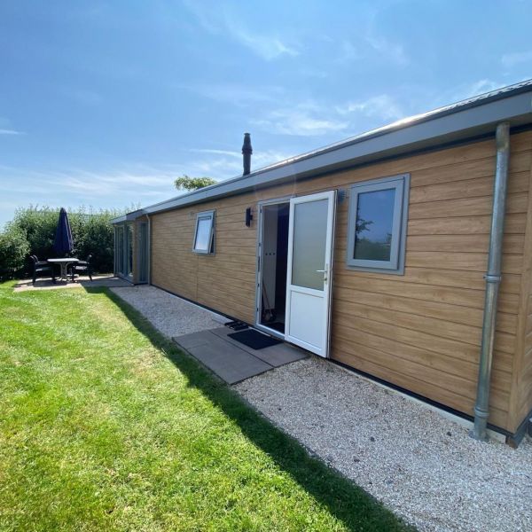 Chalet te koop aan de Kraaijenbergse Plassen