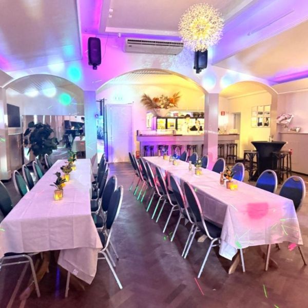 Zaal Wilhelmina bruist weer