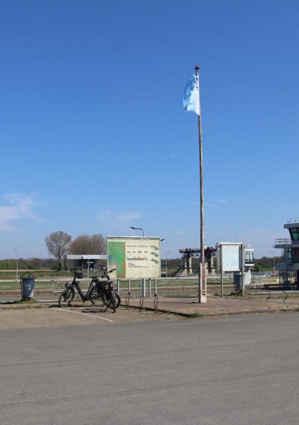 Maasheggenroute, fietsroute van circa 35 kilometer 1