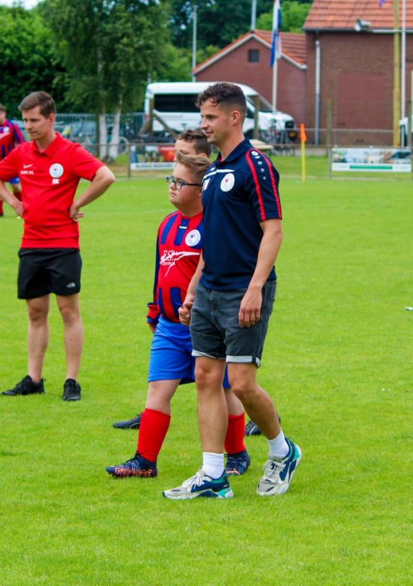 Coaches on Tour bracht profbeleving naar Heijen 3