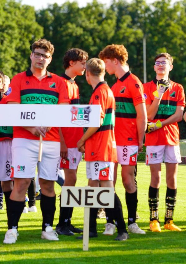 Coaches on Tour bracht profbeleving naar Heijen