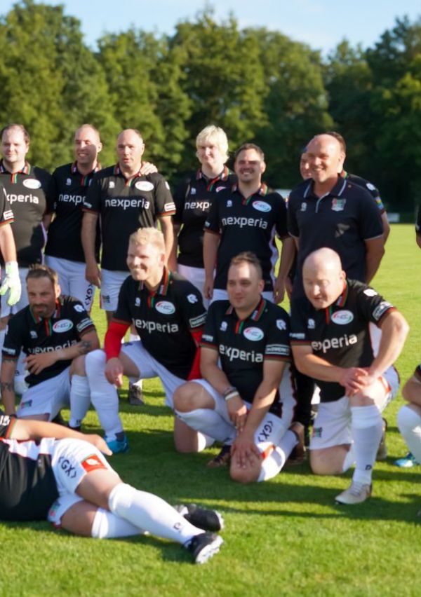 Coaches on Tour bracht profbeleving naar Heijen 7