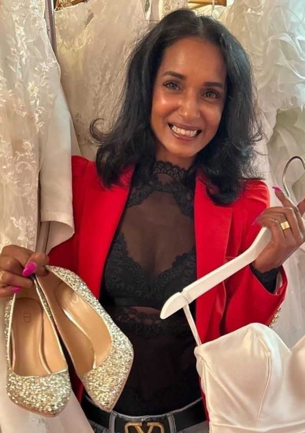 Feel like a bride, just for fun!