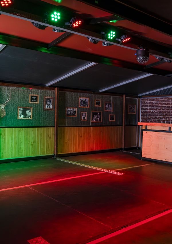 Bar Gezellig: een mobiele kroeg uit Milsbeek! 2