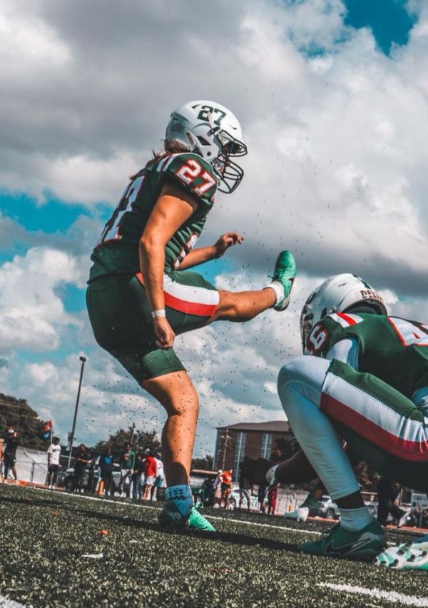 Nina Schiks leeft haar voetbaldroom in Amerika 2