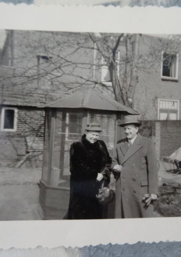 100 jaar knippen en scheren in de Spoorstraat 5