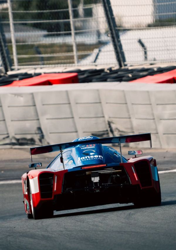 Troy Derks leeft voor de autosport 1